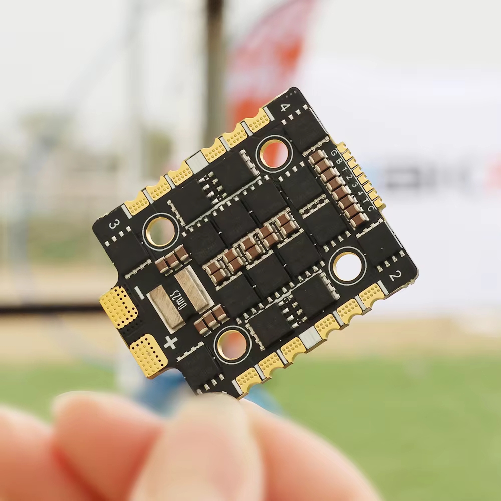 2026 Speedybee F405 Mini BLS 3 - F405 Flight Controller recensione e prezzo
